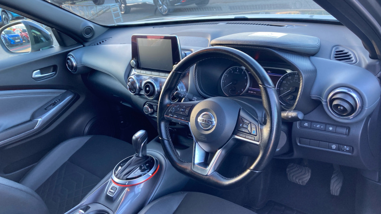 Nissan Juke 1.0 DiG-T 114 Tekna 5dr DCT Petrol Hatchback